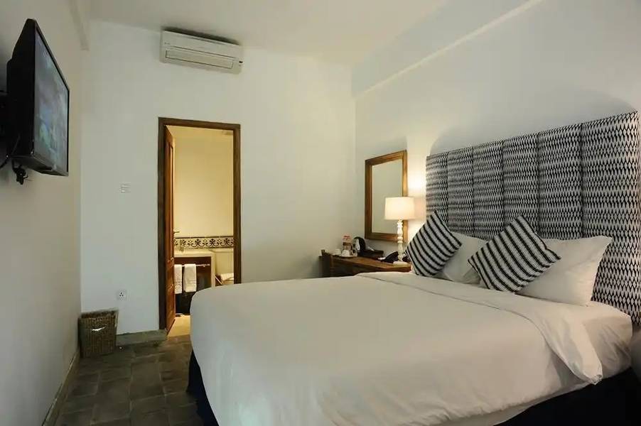 Adhisthana Hotel Yogyakarta