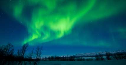 Best Time and Places to See The Northern Lights in Sweden 2023, Traveloka Team