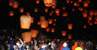 Event: Pingxi Sky Lantern Festival in Taiwan, Globetrotter