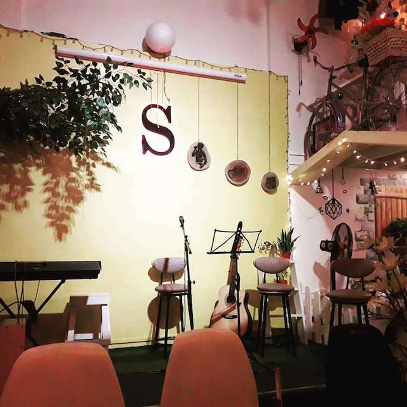 cafe acoustic Sài Gòn