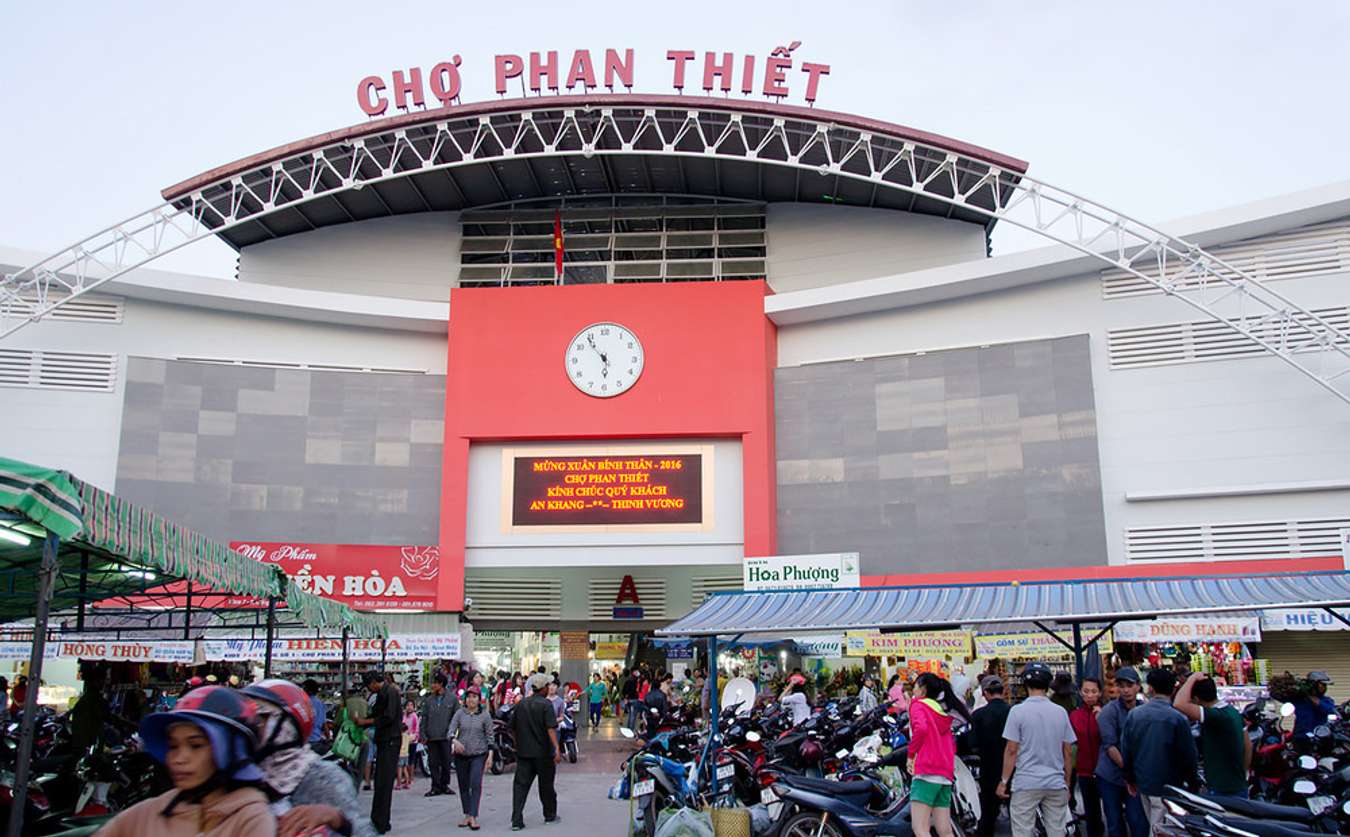 Chợ Phan Thiết, địa điểm thưởng thức hải sản lý tưởng