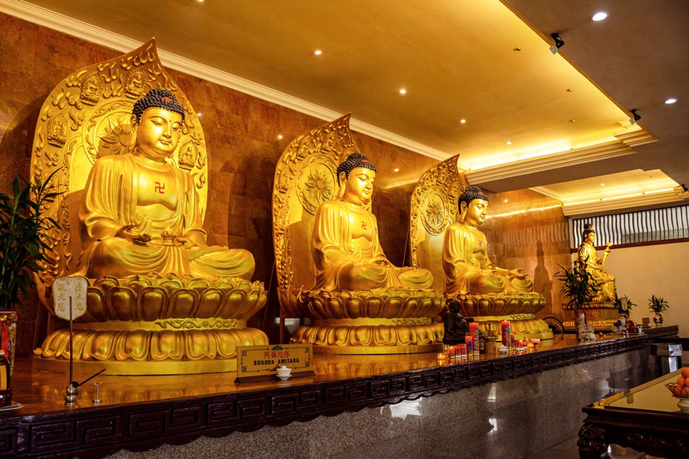 Maha Vihara Duta Maitreya Temple - Things to do in Riau Island