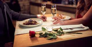 10 Best Restaurants for Romantic Dinner in Jakarta, Dilma Setyarini