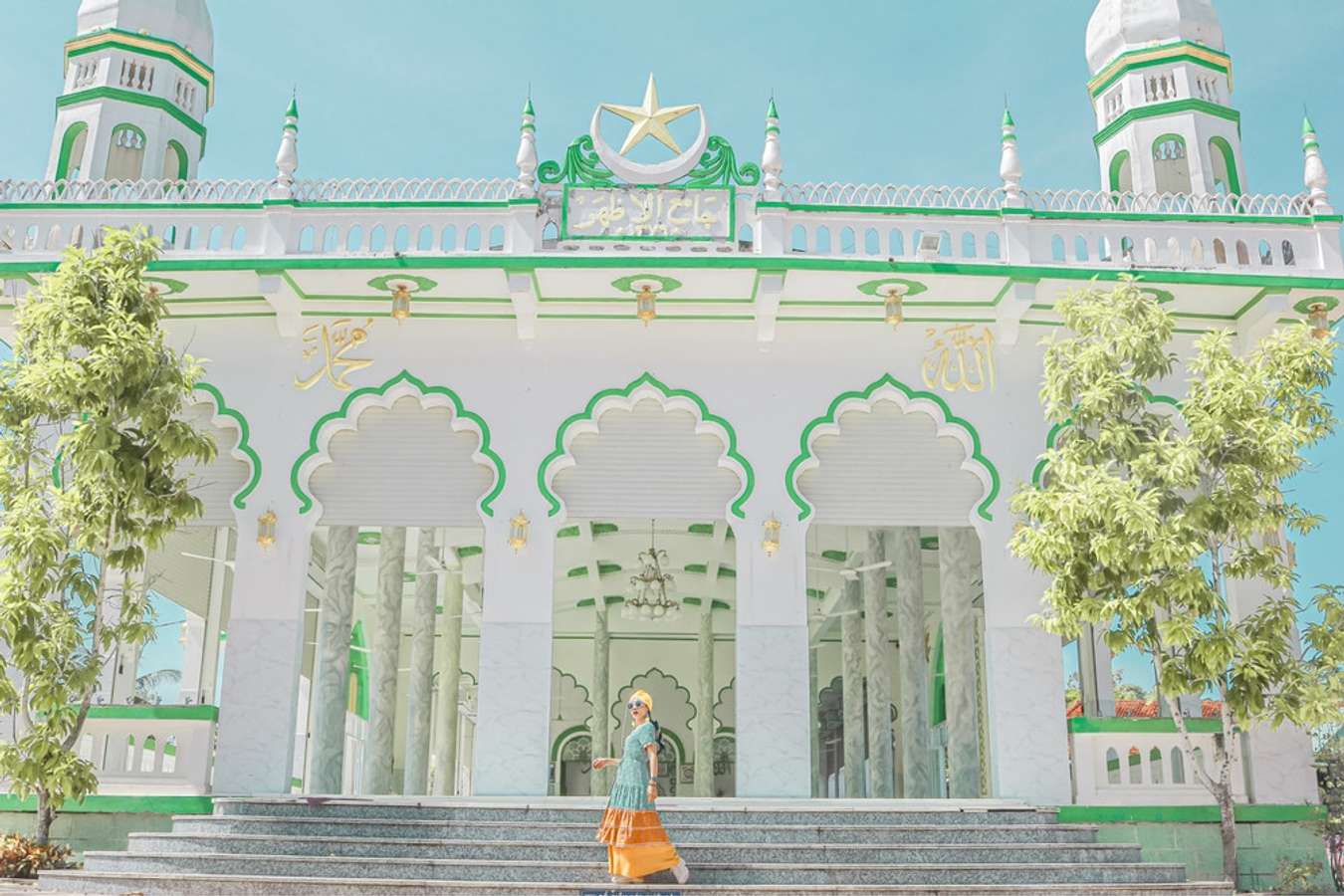 Thánh Đường Hồi giáo JAMIUL AZHAR MOSQUE