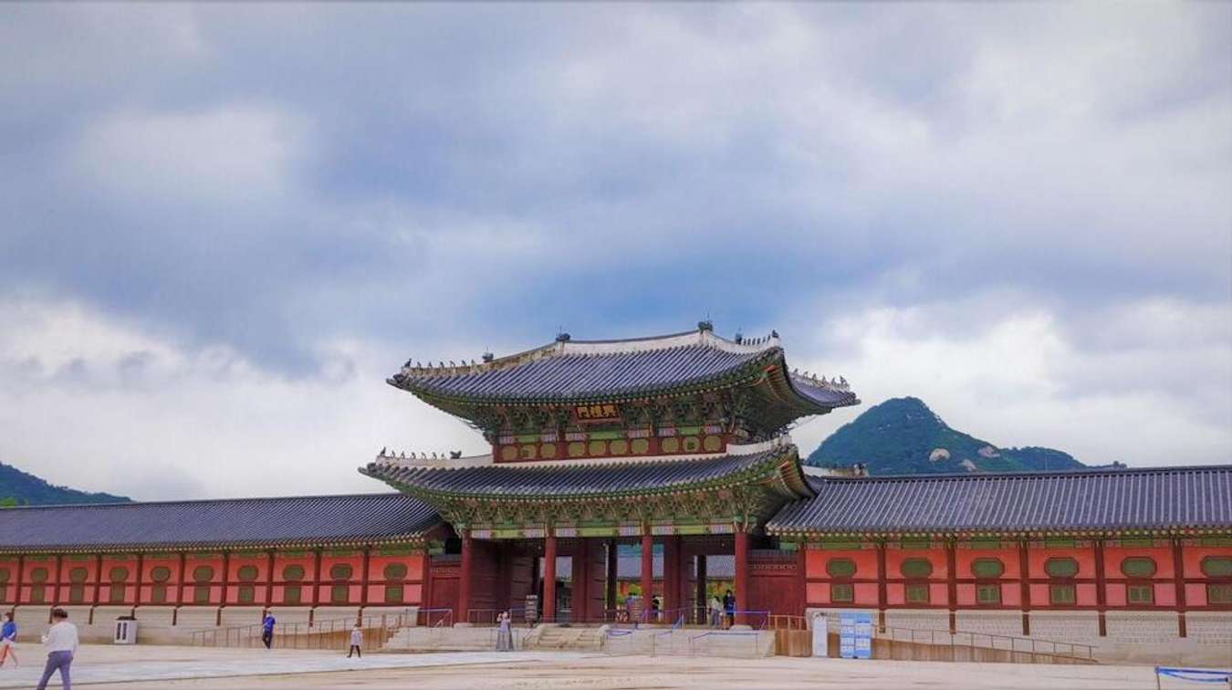 cung năng lượng điện Gyeongbokgung