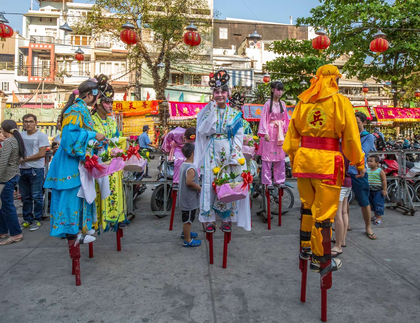 Tết nguyên tiêu Sài Gòn
