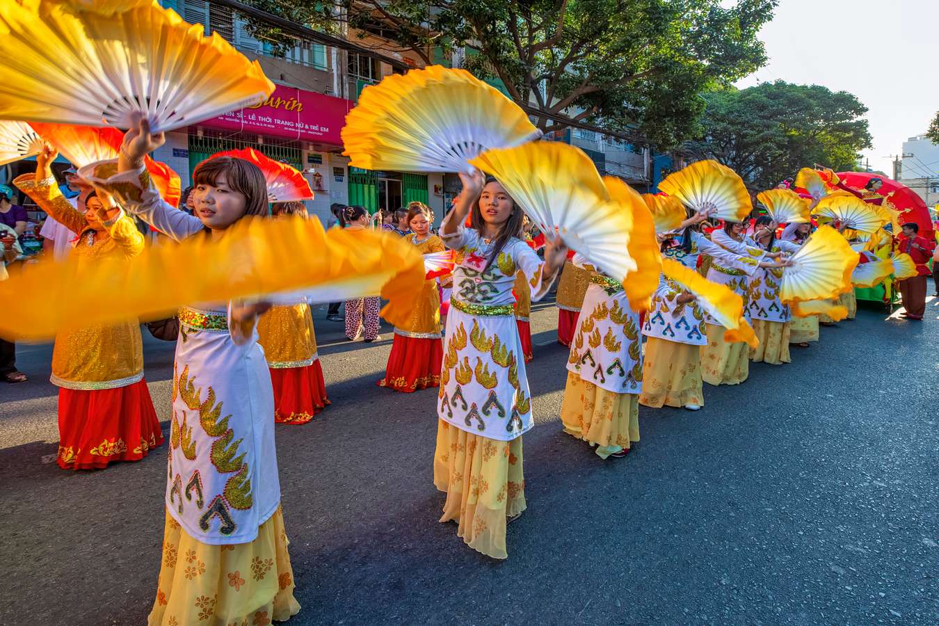 Tết nguyên tiêu Sài Gòn