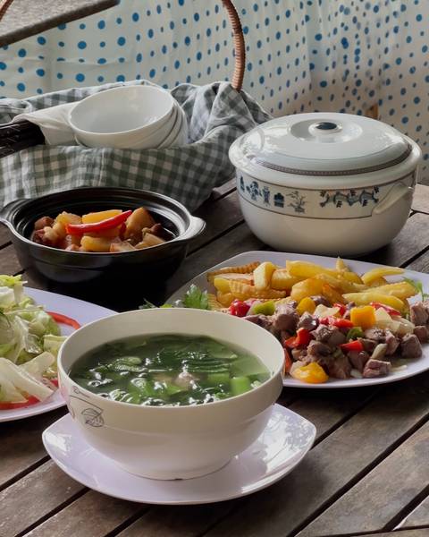 Cơm Chờ Miêu