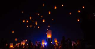 Event: Tazaungdaing Festival in Myanmar, Globetrotter
