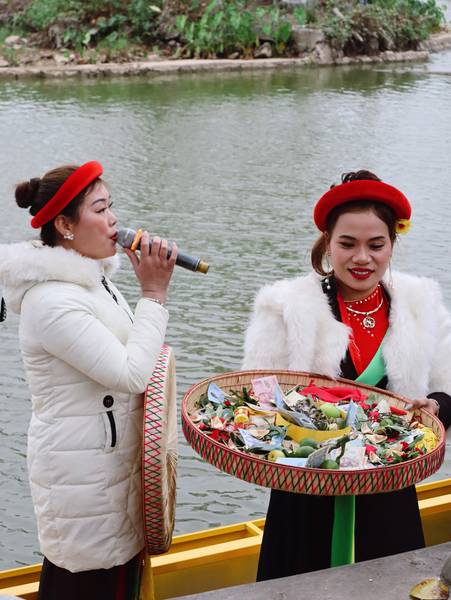 hội làng đầu xuân Hà Nội