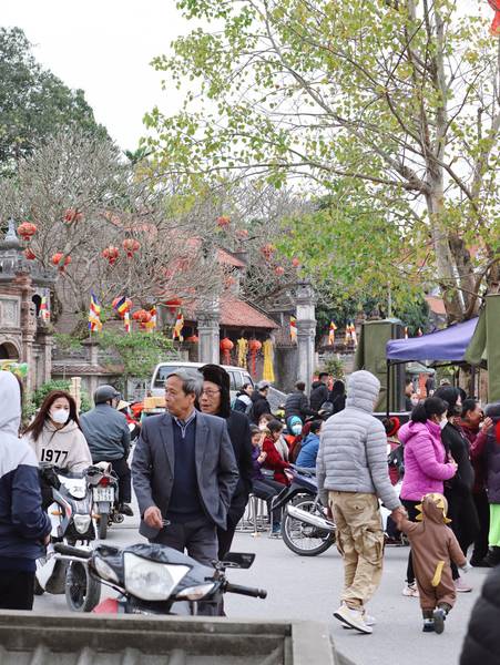 hội làng đầu xuân Hà Nội