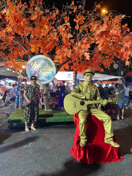 Chợ đêm Sơn Trà