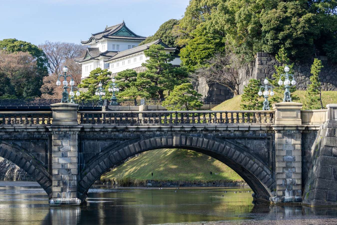 Hoàng cung Tokyo - Điểm check-in hàng đầu tại Nhật Bản