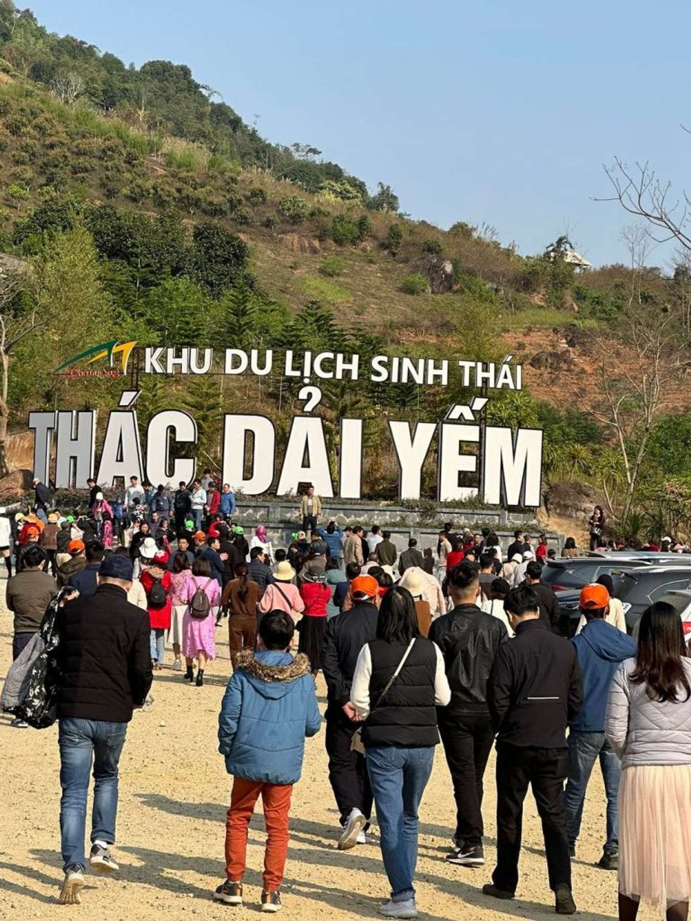 thác Dải Yếm