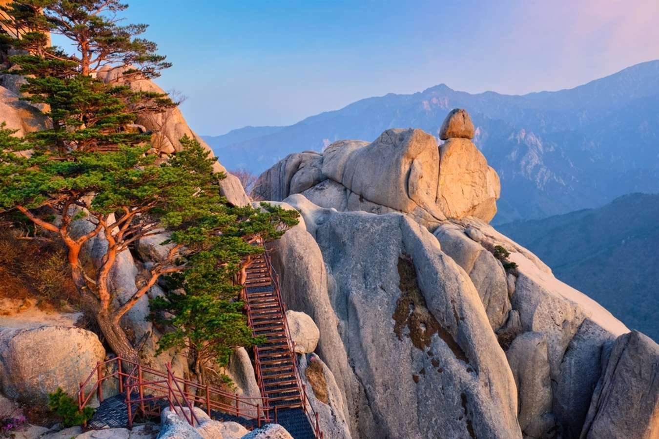 Khám phá kỳ quan núi Seoraksan - Vẻ đẹp tự nhiên hùng vĩ