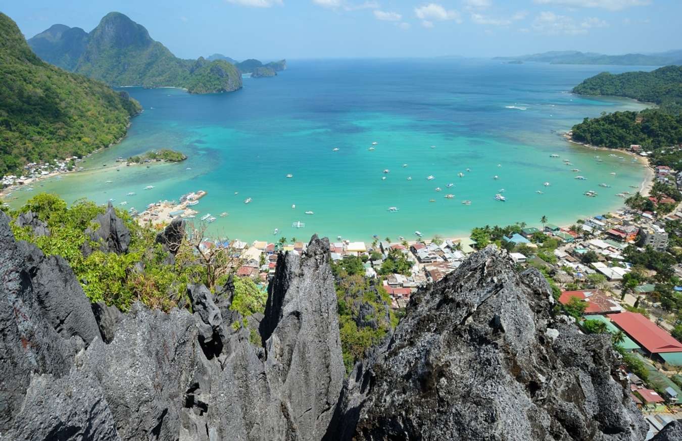 biri-island-rock-formation