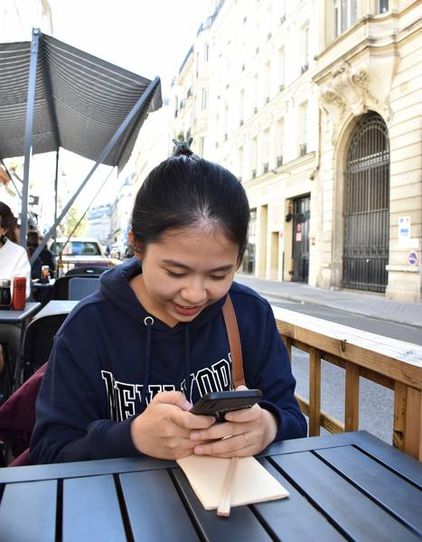ăn gì ở Paris
