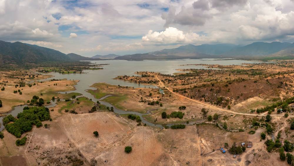 “Biển hồ“ Sông Sắt