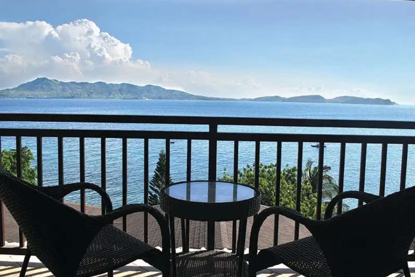 Altamare-Dive-and-Leisure-Resort-Anilao