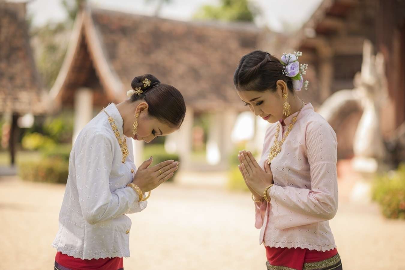 Văn hóa chào hỏi Thái Lan