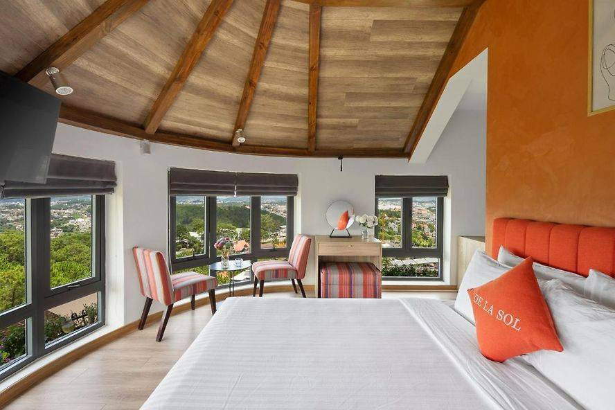 DeLaSol Villa Dalat
