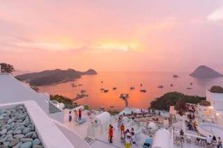 7 Wisata Labuan Bajo Terbaru 2023, Ada Santorini sampai Air Terjun Cantik!, Xperience Team