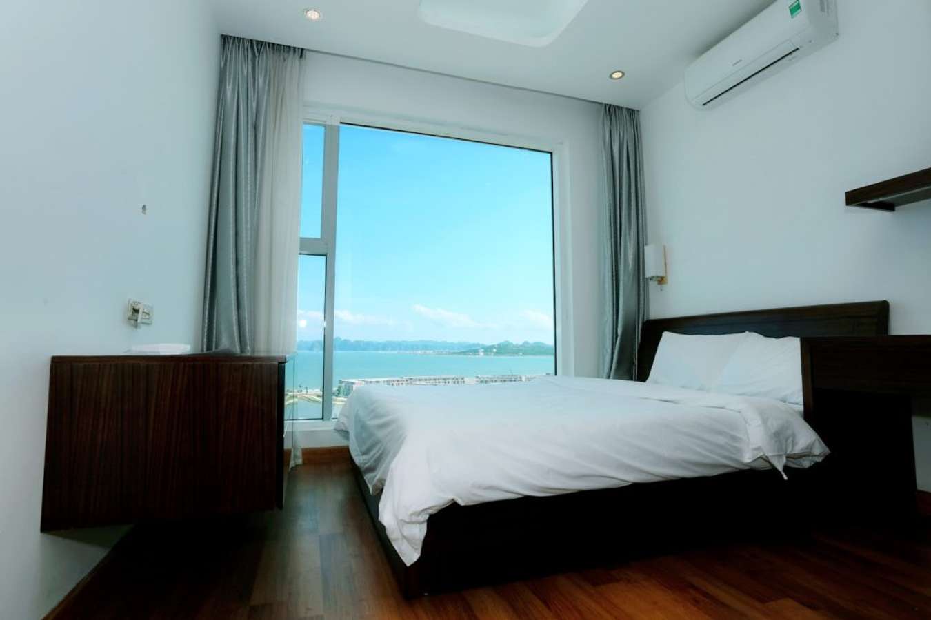 Condotel Halong Apartment 