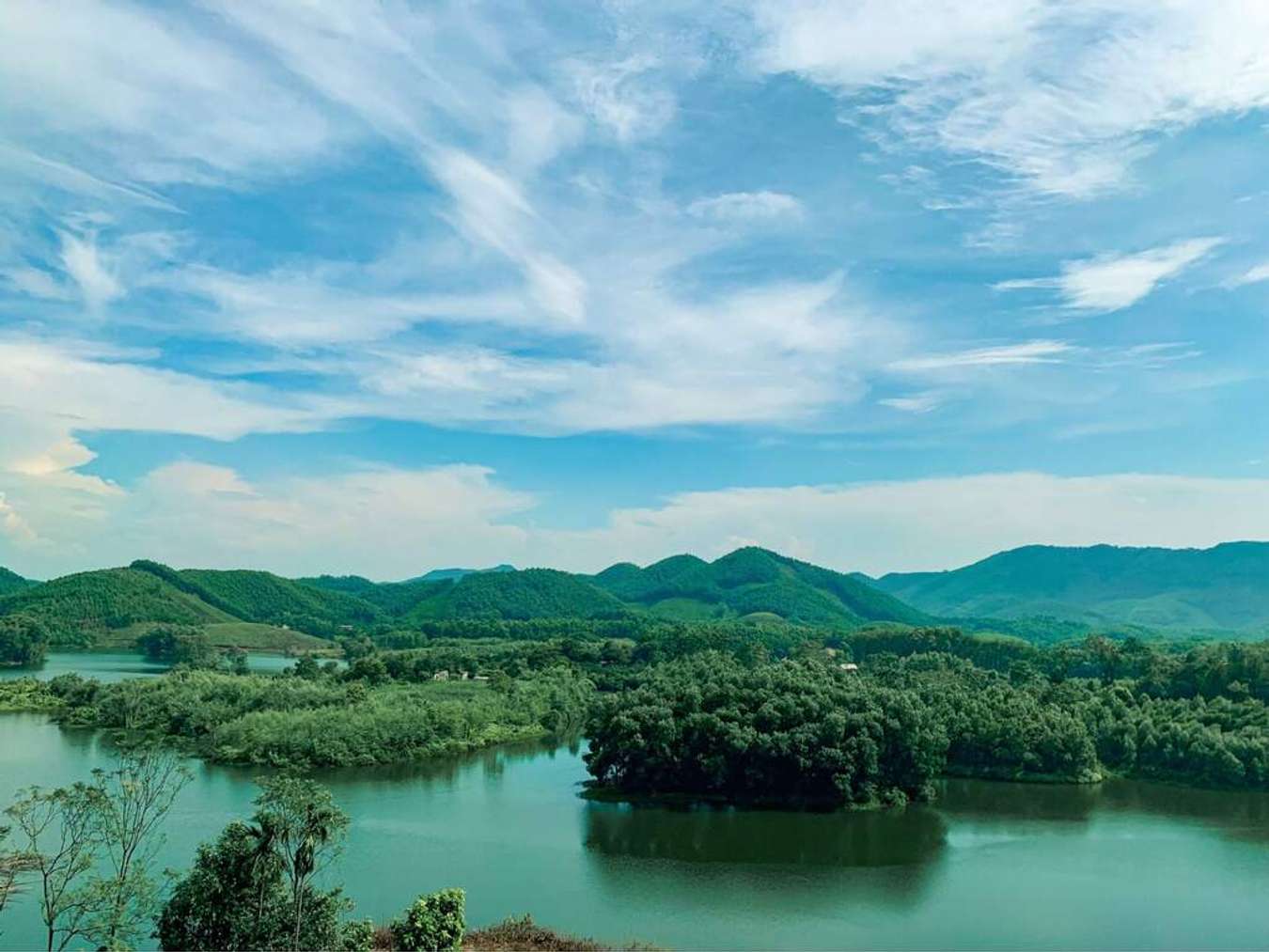 Hồ Ghềnh Chè Thái Nguyên