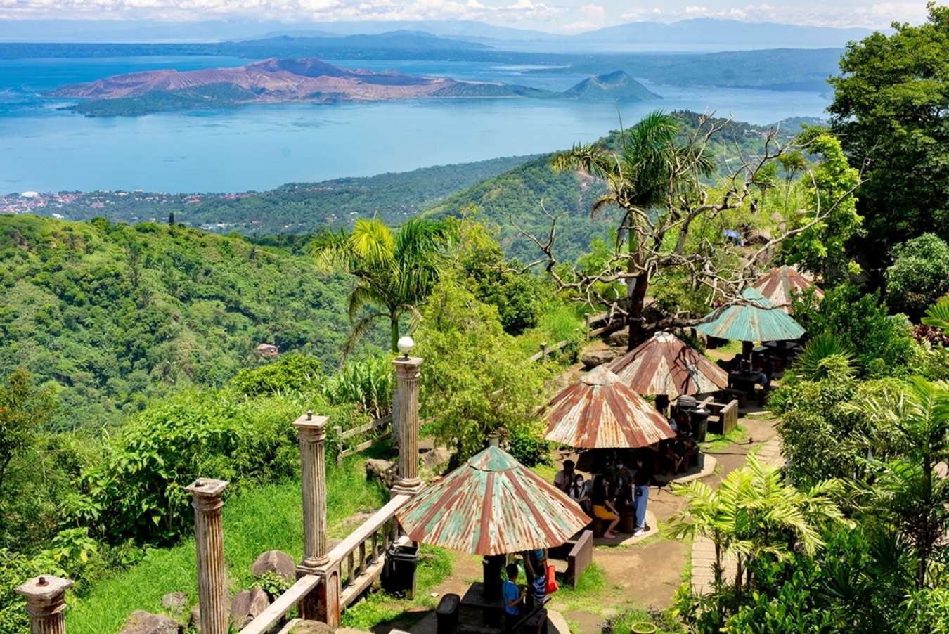 La-VeryOl’s-Mountain-View-Garden