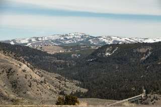 Khám phá vườn quốc gia Yellowstone kì vĩ của Mỹ, Nguyễn Thụy Mộc Nhiên