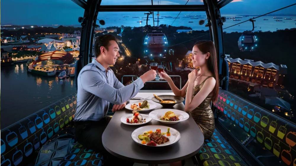 Dinner at Sentosa Island - First Date Ideas in Singapore