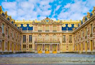 Cung điện Versailles - Khám phá lịch sử kiến trúc hoàng gia, Sói
