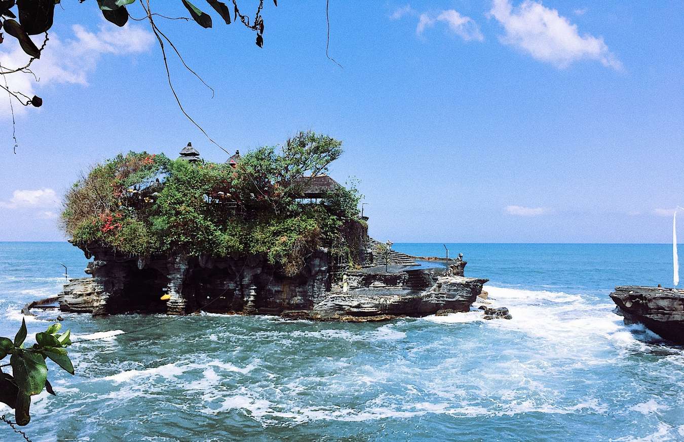 Đền Tanah Lot Ngôi đền Linh Thiêng Bậc Nhất Bali Indonesia 4300