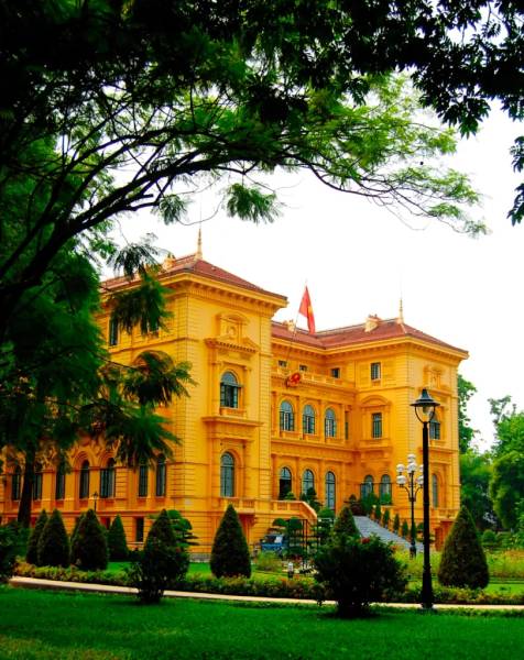 Đây là nơi sinh sống và làm việc của Bác Hồ 