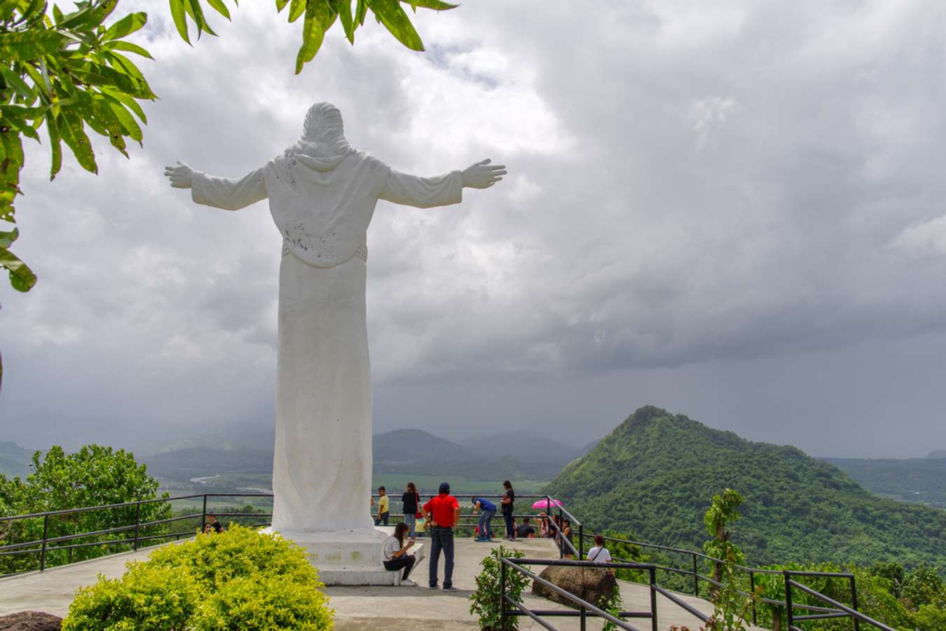 central luzon tourist spots