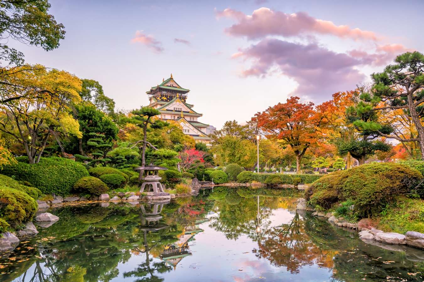 Osaka Castle Musim Gugur di Jepang