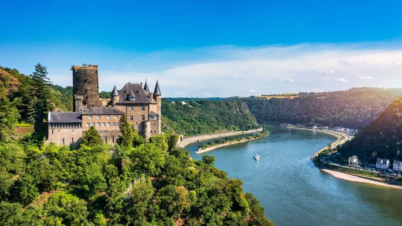 Sông Rhine - Hành trình khám phá dòng sông đầy lãng mạn tại châu Âu