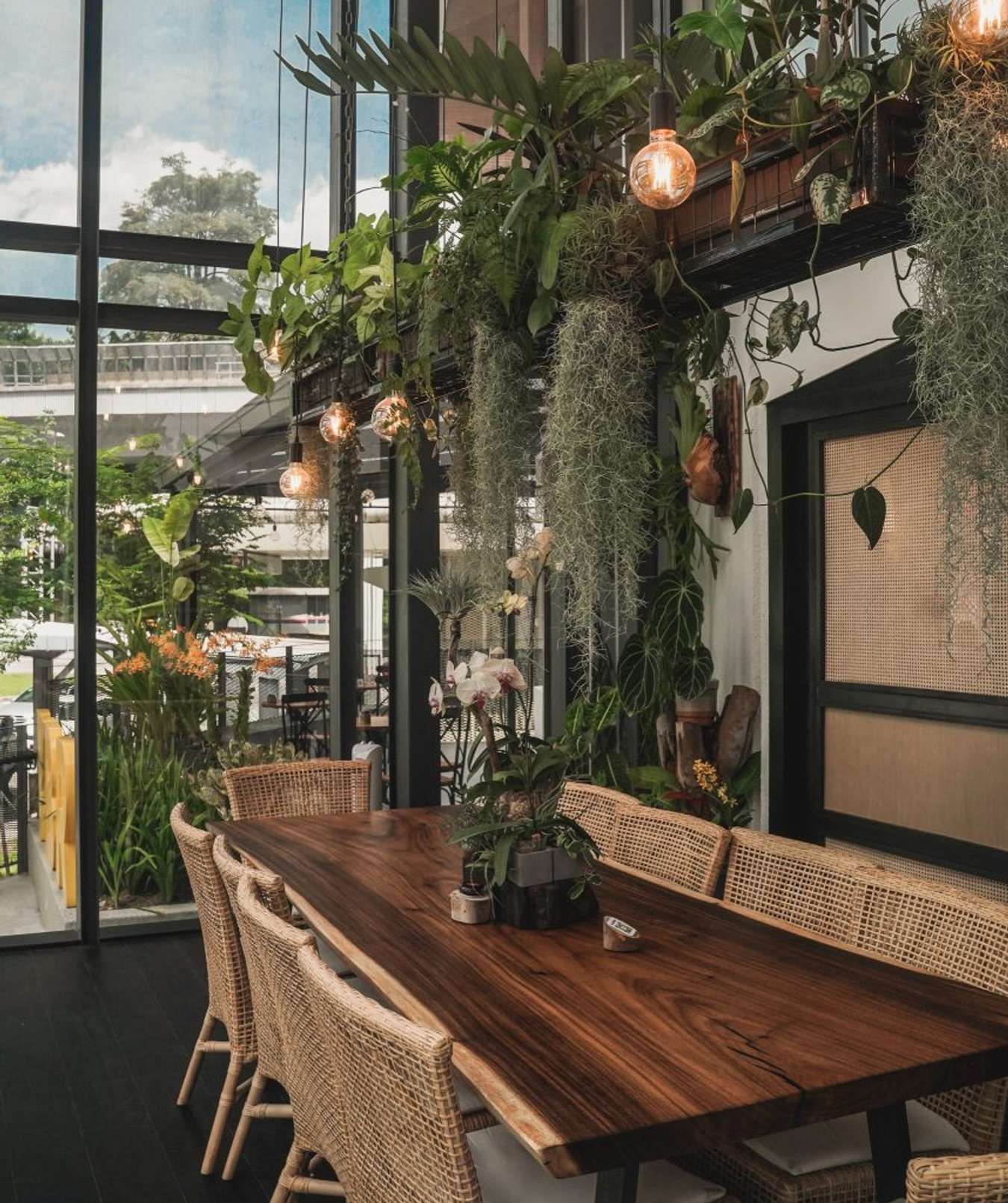 Yellow Brick Road Cafe - Instagrammable Cafe in KL