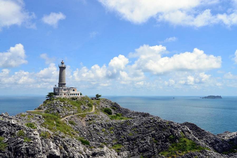 đảo long châu
