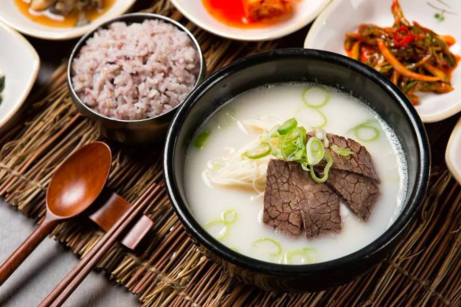 Canh bò Seolleongtang 