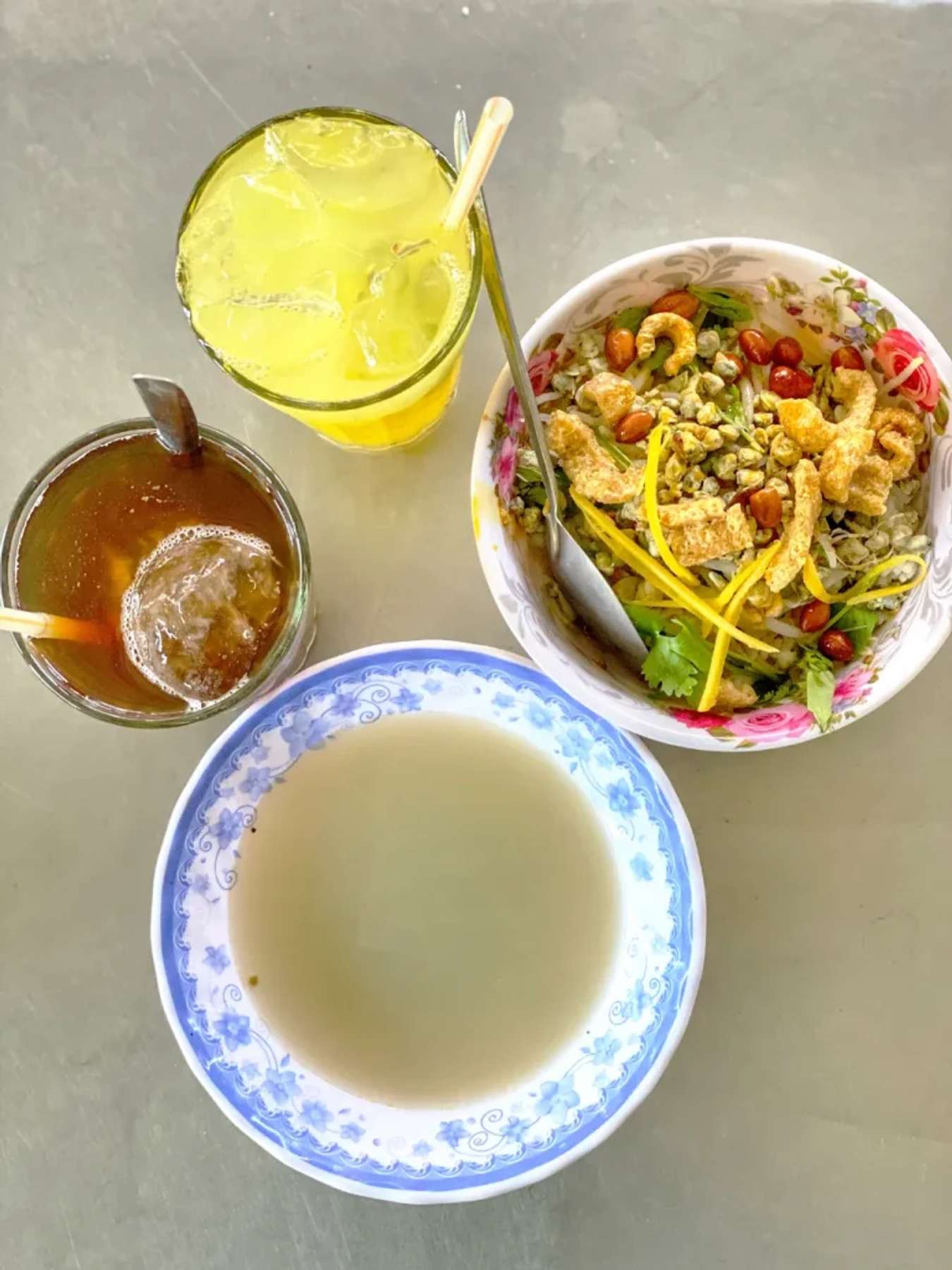 Huệ ơi – Ăn thôi