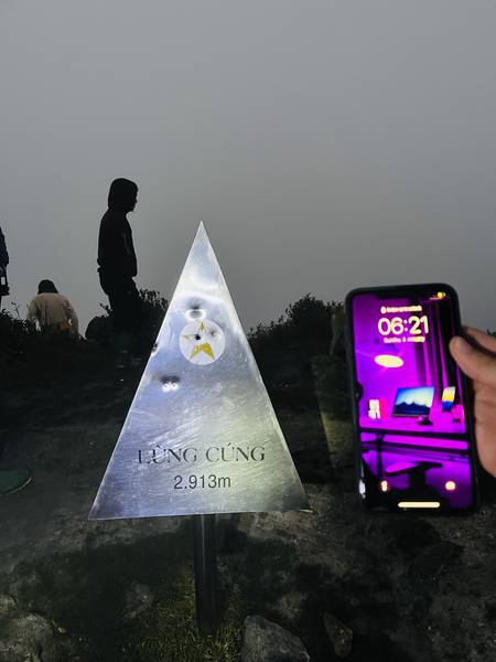 trekking Lùng Cúng