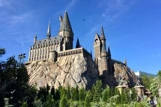 Khám phá lâu đài Hogwarts nước Anh nổi tiếng trong Harry Potter, Nguyễn Thụy Mộc Nhiên