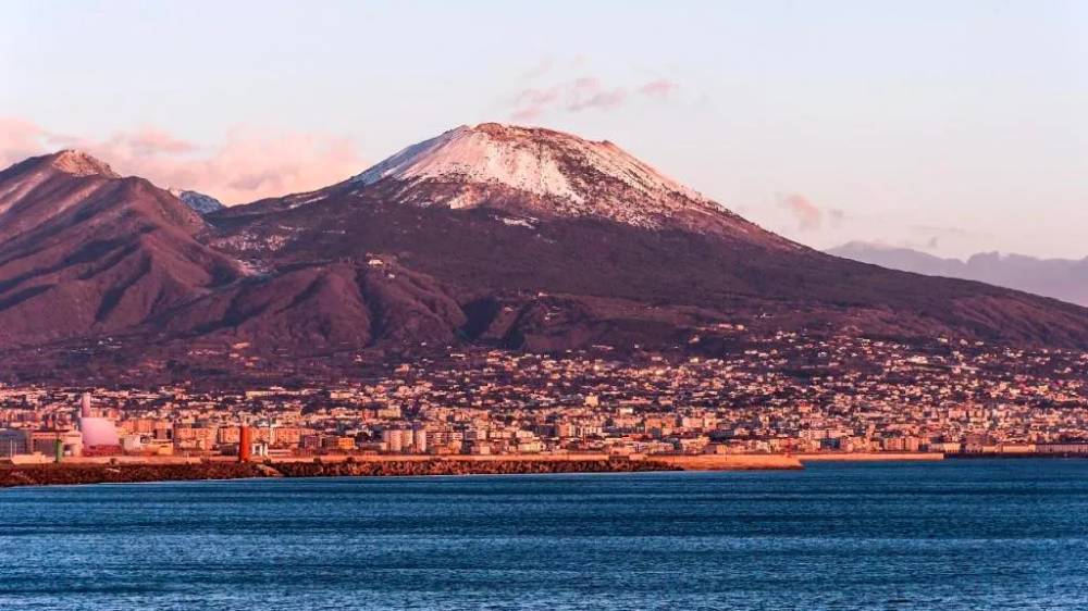 Những điều thú vị về núi lửa Vesuvius 