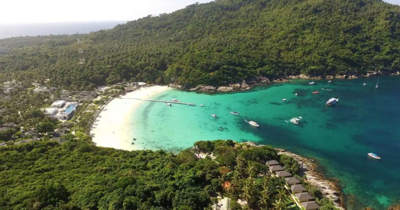 Pantai Terindah di Dunia di Phuket