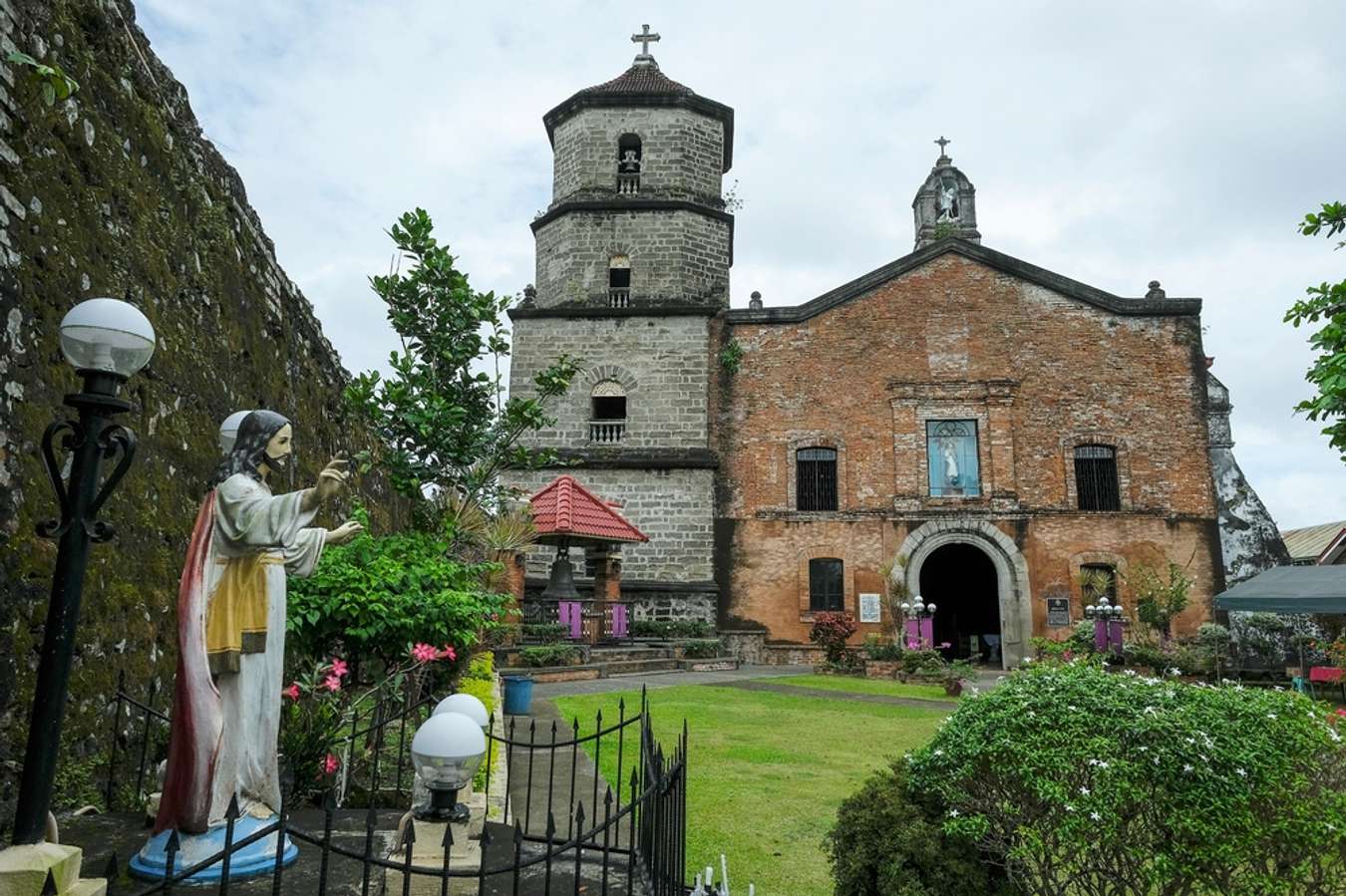 torrijos marinduque tourist spots