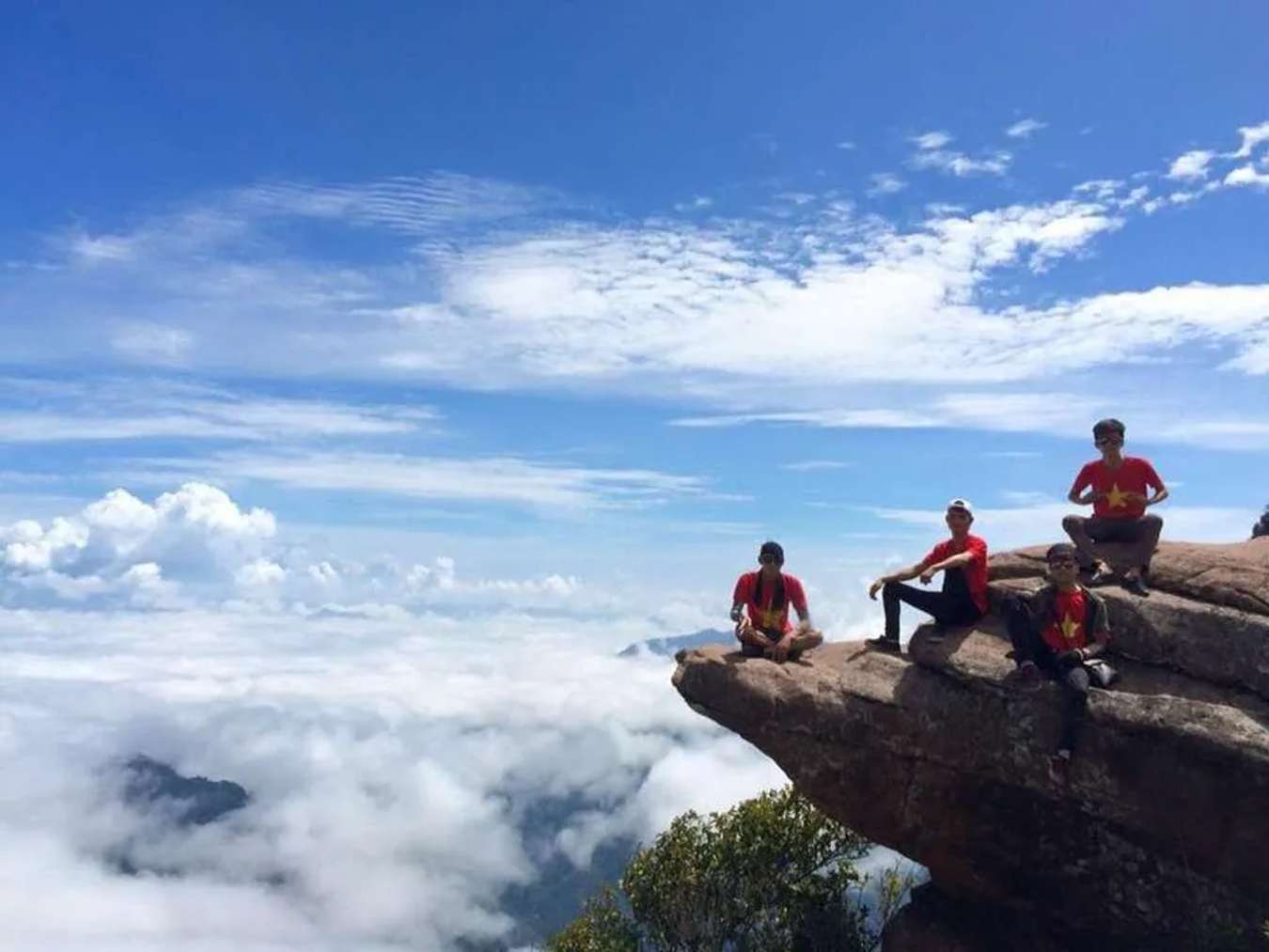 du lịch Mộc Châu 2 ngày 1 đêm