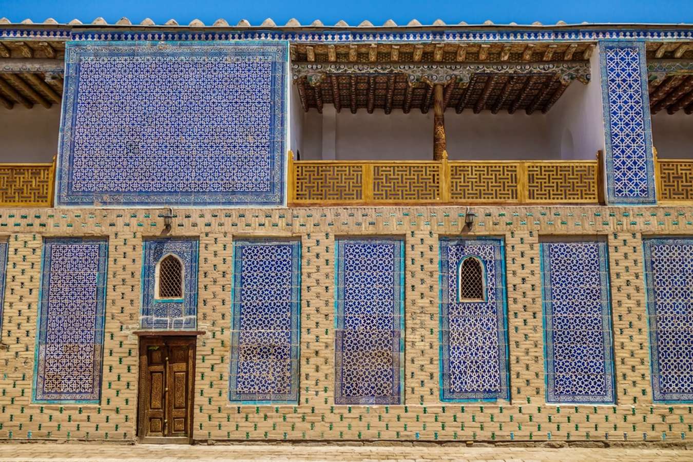 Tash Khauli Palace, Tempat Wisata di Uzbekistan