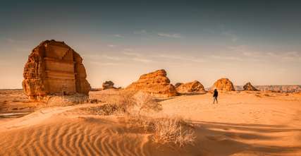 13 Dos and Don'ts in Saudi Arabia: A Guide to Cultural Etiquette, Traveloka Team