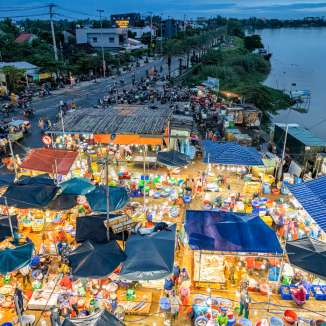 Chợ cá Thanh Hà, Hội An là lựa chọn cho du khách yêu thích tìm về nơi chốn bình yên, khám phá nét sinh hoạt dân dã của người dân nơi đây